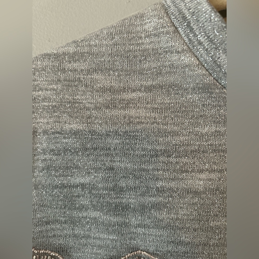 ✌️4/$20✌️ Sheer overlay top - Picture 13 of 15
